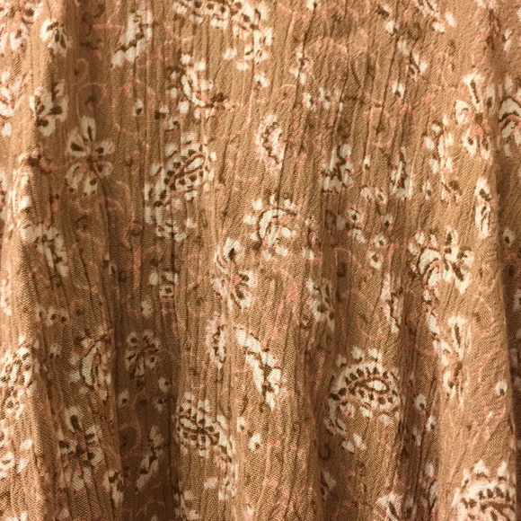 Top - Picture 2 of 2